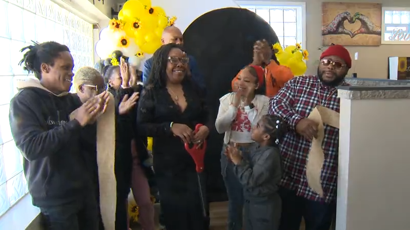 Hair salon hosts grand opening, Youngstown city leaders discuss ARP success