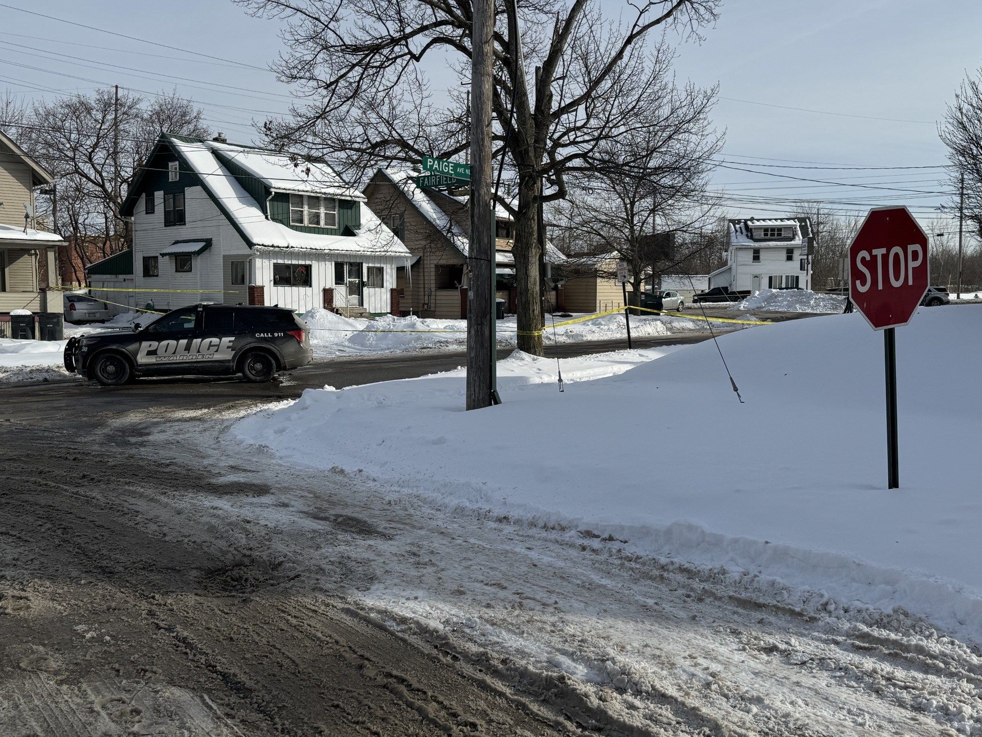 Call log: One person shot in the head in Warren