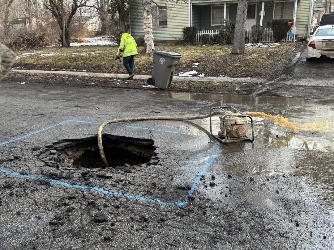 Youngstown road reopens after sinkhole found