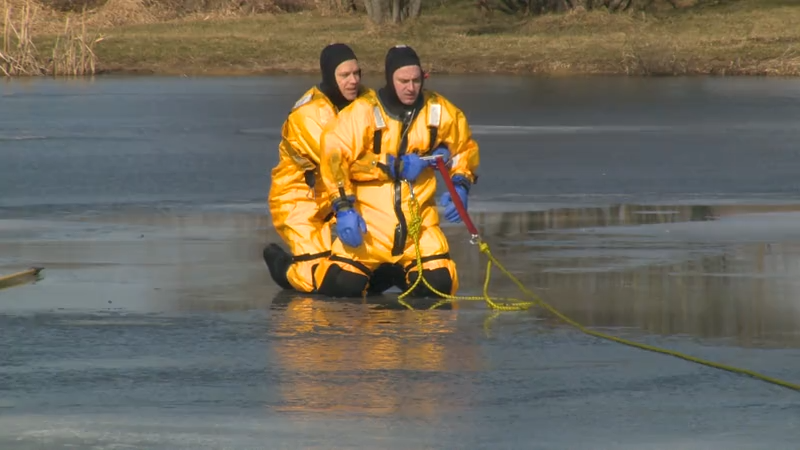 Austintown Fire Department conducts Ice Rescue Training