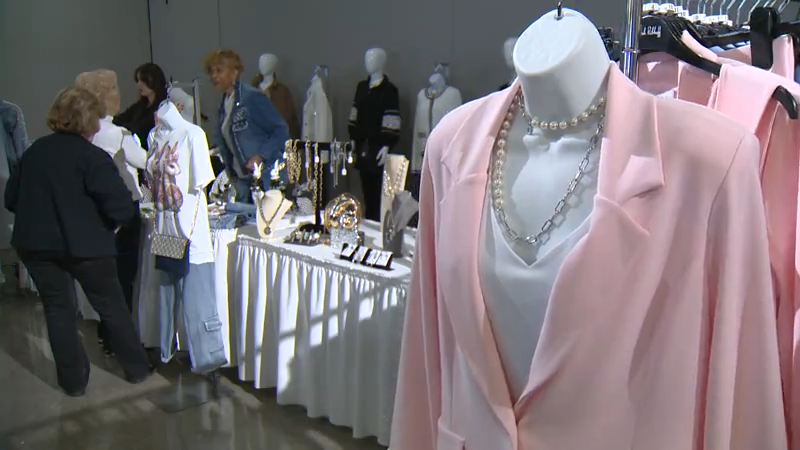 Silver Lining Cancer Fund hosts 'Denim and Diamonds' brunch