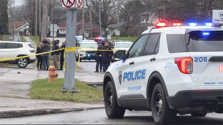 VIDEO: Police respond to homicide at Youngstown barber shop