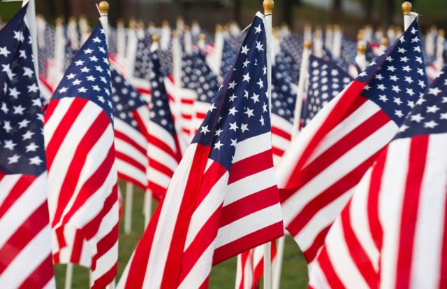 Downtown veterans day parade