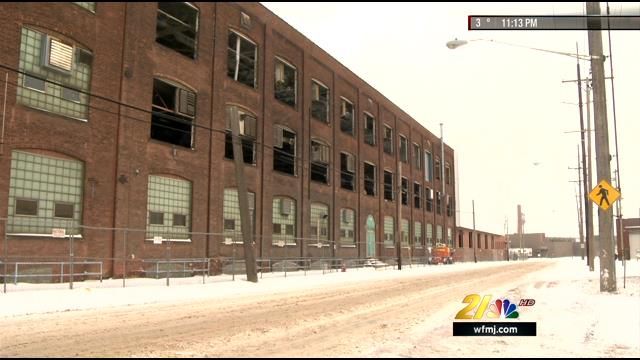 Former GE lamp plant to be torn down