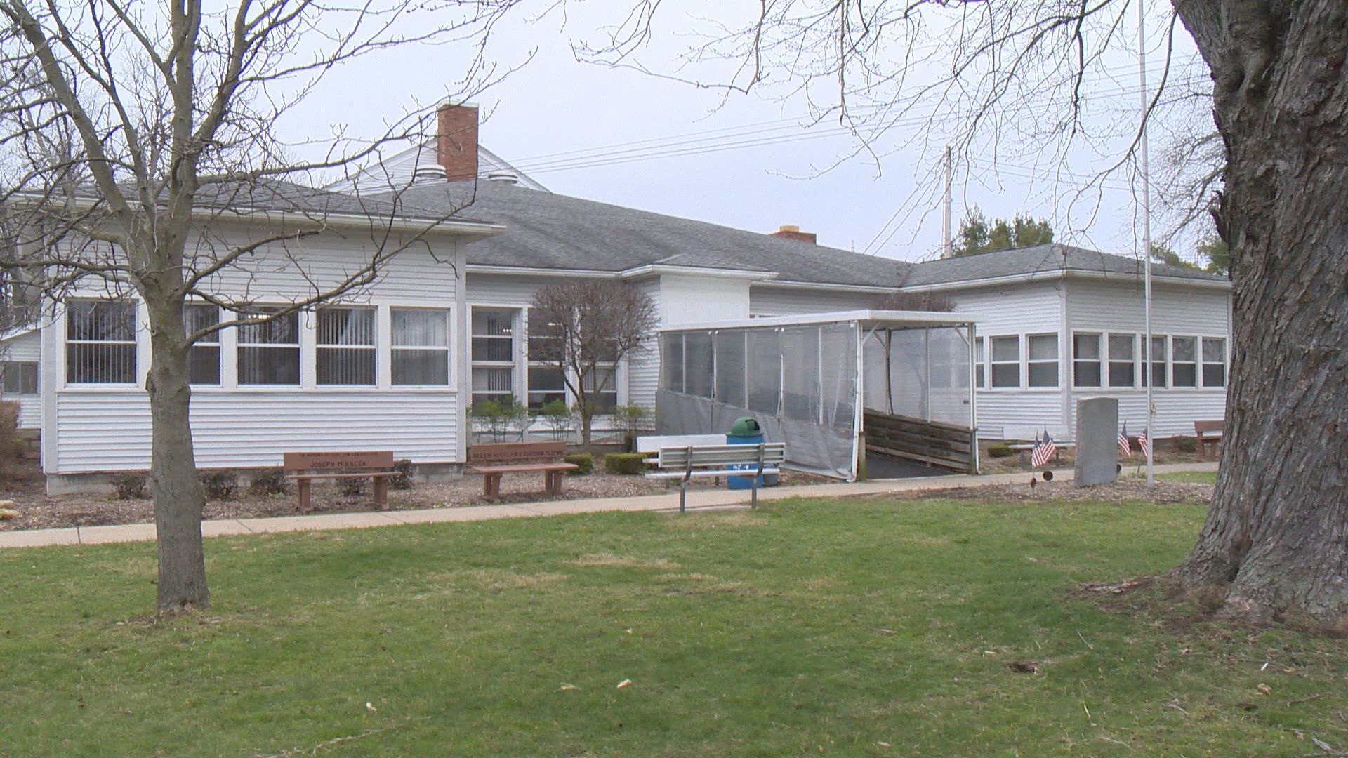 Newton Falls Community Center prepares to close its doors